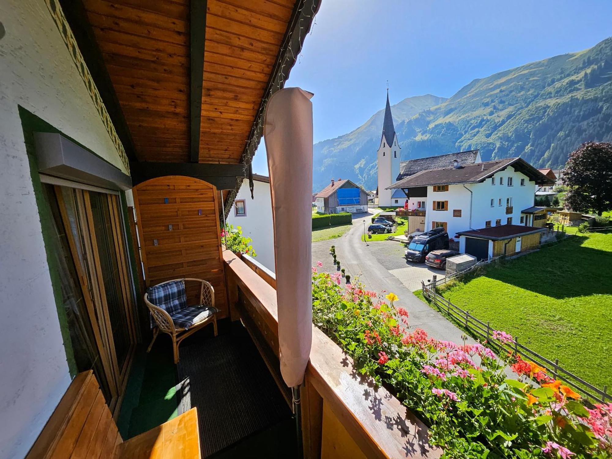 Am Muehlbach - Ferienwohnungen Luttinger Bichlbach Exterior photo